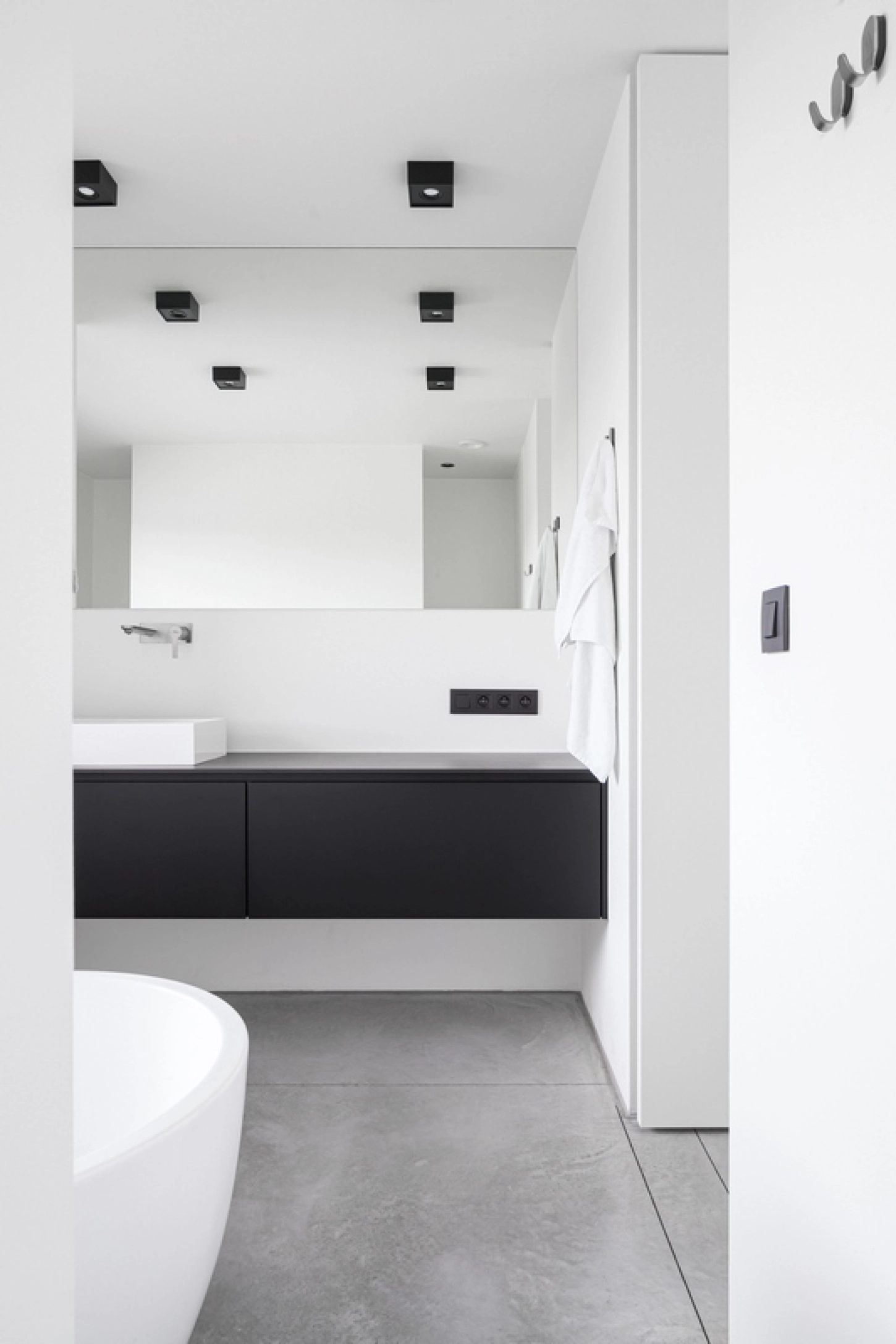 Met zwevende kasten zit je altijd goed.